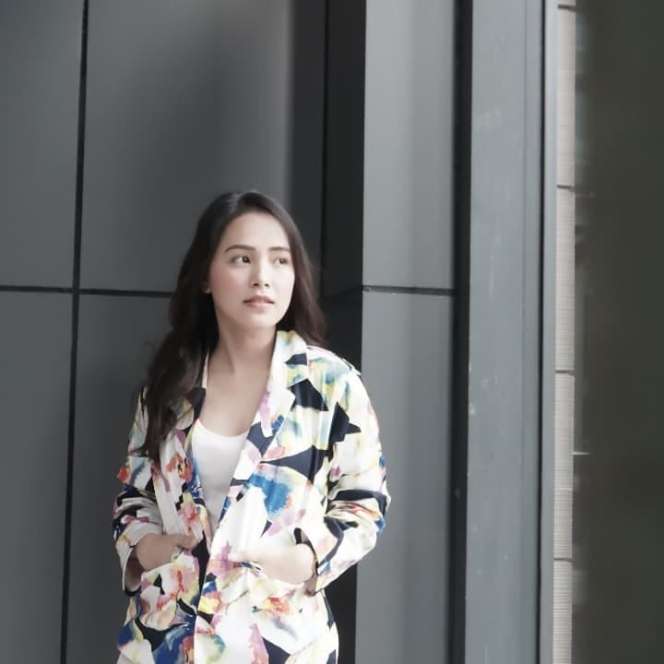 Potret Lady Nayoan Istri Rendy Kjaernett yang Bongkar Dugaan Perselingkuhan Sang Suami, Ternyata Punya Paras Cantik Menawan!