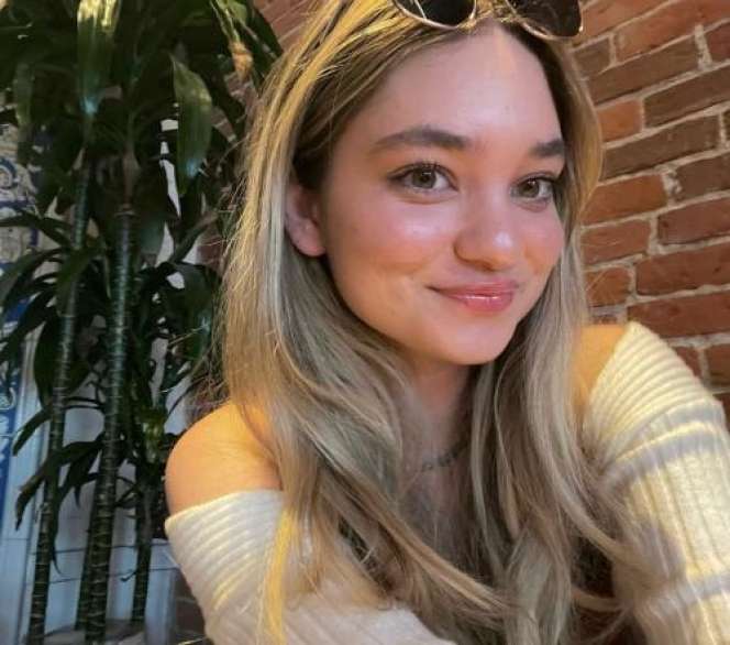 Potret Tina Keponakan Tamara Bleszynski yang Sekarang Jadi Artis Hollywood, Cantiknya Bak Barbie Hidup