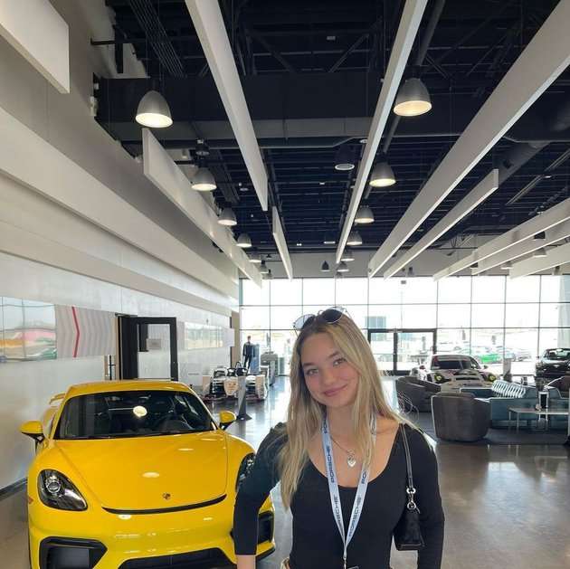 Potret Tina Keponakan Tamara Bleszynski yang Sekarang Jadi Artis Hollywood, Cantiknya Bak Barbie Hidup