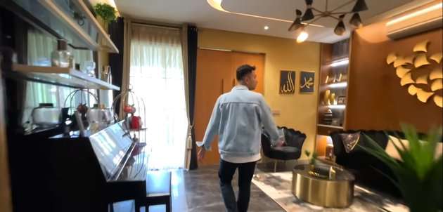 Adu Mewah Kolam Renang Raffi Ahmad, Nisya dan Syahnaz, Keluarga Sultan Memang Beda!