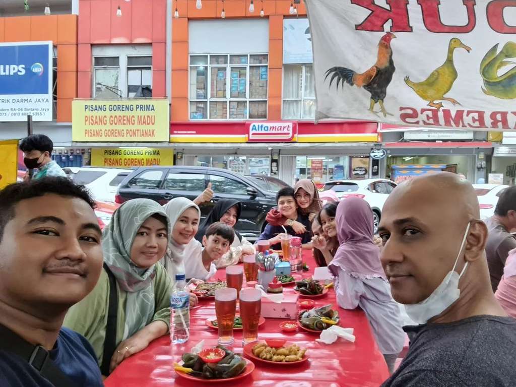 Harta Capai Rp73 Miliar, Ini 10 Potret Kesederhanaan Primus Yustisio & Jihan Fahira, Tak Malu Makan di Warteg!