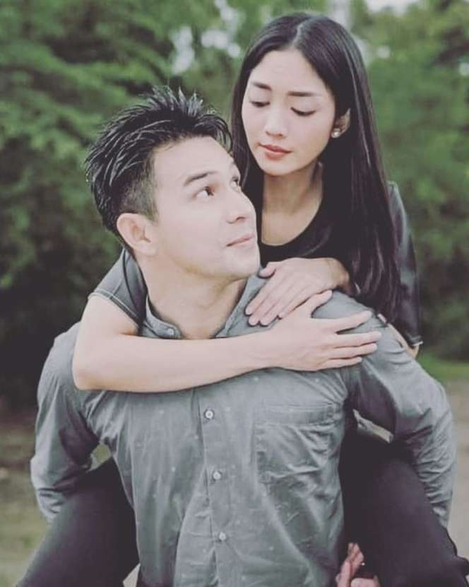 Potret Sederet Artis yang Diduga Selingkuh Karena Cinlok, Syahnaz dan Rendy Pernah Berperan Suami Istri 
