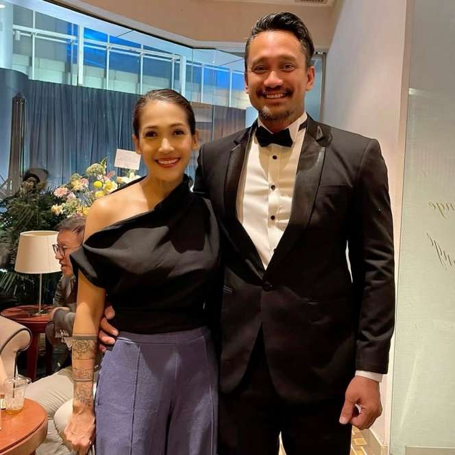 Potret Sederet Artis yang Diduga Selingkuh Karena Cinlok, Syahnaz dan Rendy Pernah Berperan Suami Istri 
