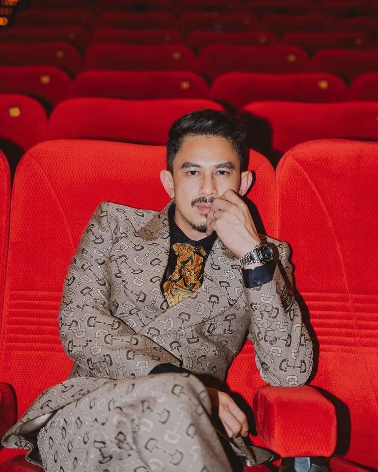 Potret Sederet Artis yang Diduga Selingkuh Karena Cinlok, Syahnaz dan Rendy Pernah Berperan Suami Istri 