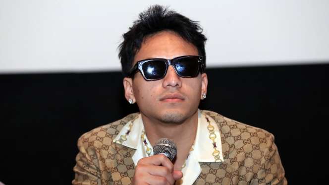 Potret Jefri Nichol Jadi Tunanetra