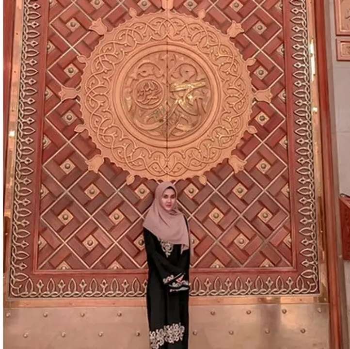 10 Potret Sepupu Ayu Ting Ting yang Diduga Sindir Perselingkuhan Syahnaz Sadiqah, Netizen: Nggak Ngaca?