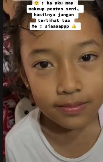 Diminta Merias Anak Kecil Untuk Pentas Seni, Kemampuan MUA Ini Justru Bikin Netizen Syok, Ternyata Begini Hasilnya…