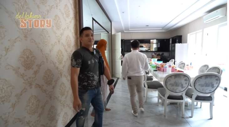 10 Potret Rumah Asisten Irfan Hakim yang Megah Bak Istana, Ternyata Lebih `Sultan` dari Bosnya!