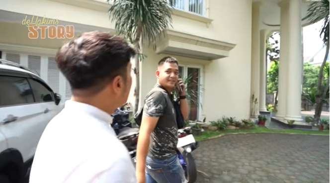 10 Potret Rumah Asisten Irfan Hakim yang Megah Bak Istana, Ternyata Lebih `Sultan` dari Bosnya!
