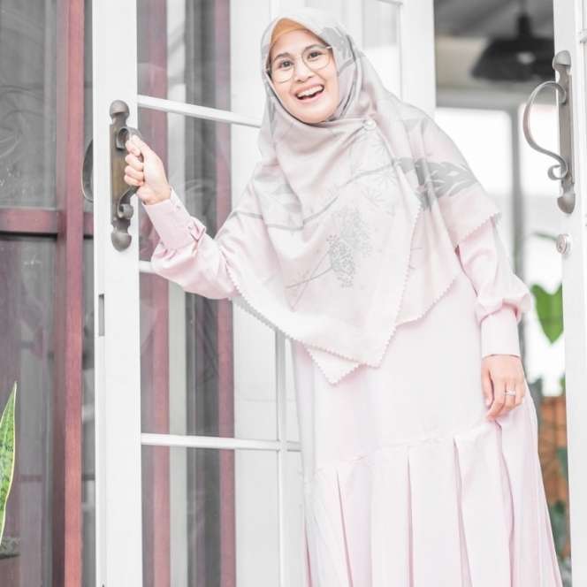 Potret Wiwin Supiyah Mantan Istri Motivator Dewa Prayoga, Sempat Ungkap Pesan Tersirat `Tak Bisa Kah Laki-laki Cukup dengan Satu Perempuan?