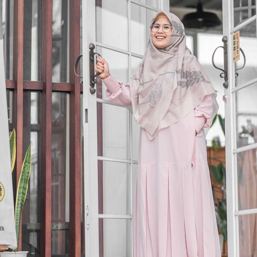 Potret Wiwin Supiyah Mantan Istri Motivator Dewa Prayoga, Sempat Ungkap Pesan Tersirat `Tak Bisa Kah Laki-laki Cukup dengan Satu Perempuan?