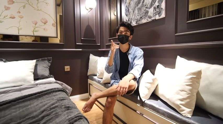 Viral Sales Popok Bayi Diludahi Saat Jualan, Kini Jadi Komedian Papan Atas, Rumahnya Megah Bak Istana, Ini Potret