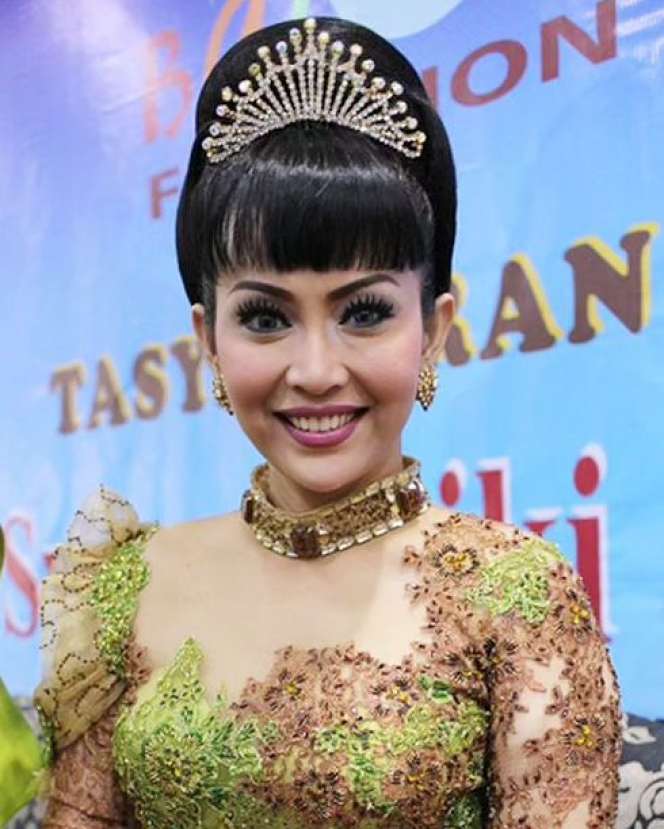 Artis Cantik Ini Banting Stir Jadi Pengusir Jin Khodam, Dulu Akui Diganggu Siluman Buaya Kini Serius Pelajari Dunia Spritual!