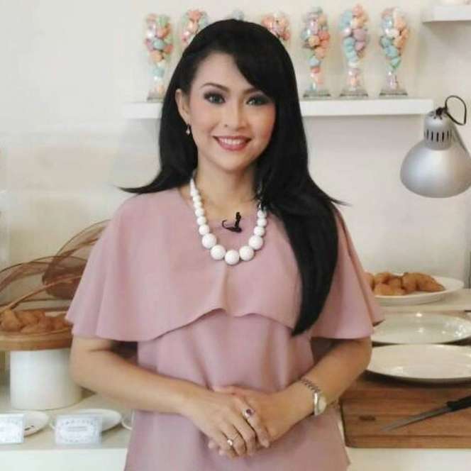 Artis Cantik Ini Banting Stir Jadi Pengusir Jin Khodam, Dulu Akui Diganggu Siluman Buaya Kini Serius Pelajari Dunia Spritual!
