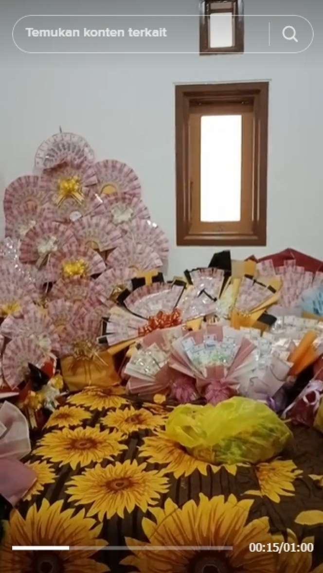 Viral Pernikahan Sultan Madura, Seserahannya Buket Uang Ratusan Juta & Mobil Mewah, Begini Penampakannya!