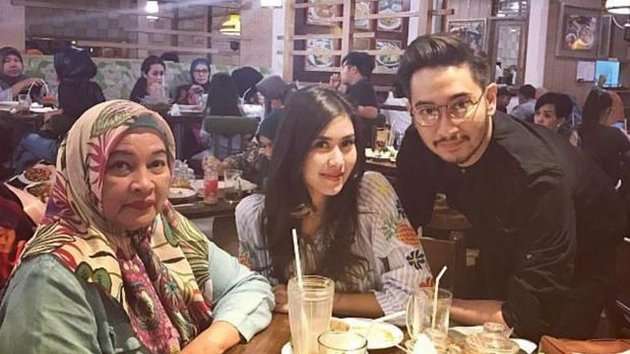10 Potret Mertua Syahnaz Sadiqah yang Ternyata Tajir Melintir, Akui Takut Tahu Kelakuannya!