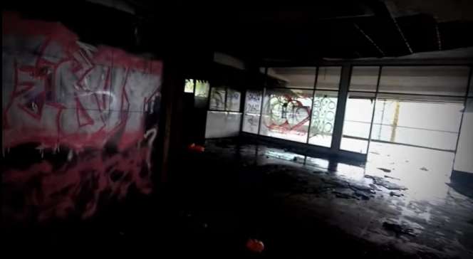 Rumah Makan Terbengkalai Ini Dulunya Jadi Ikon Kawasan Wisata Populer, Kini Kondisinya Memprihatinkan!