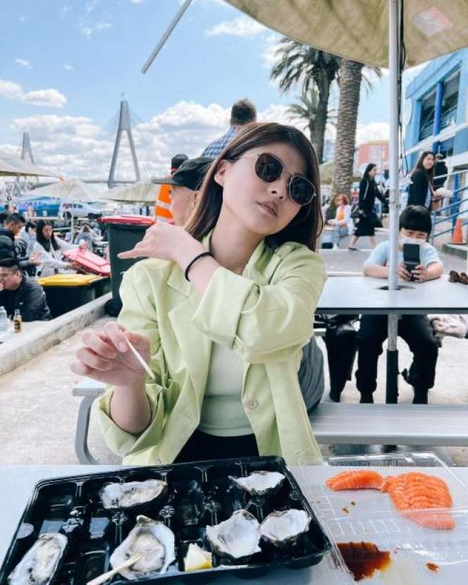 Potret Cantiknya Mitzi Abigail, Tunangan Pebulu Tangkis Anthony Ginting