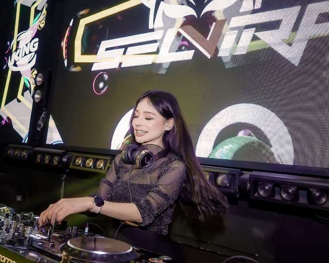 Dulu Pernah Jadi Bidan, Potret DJ Selvira yang Disebut 'Kembaran' Asmirandah