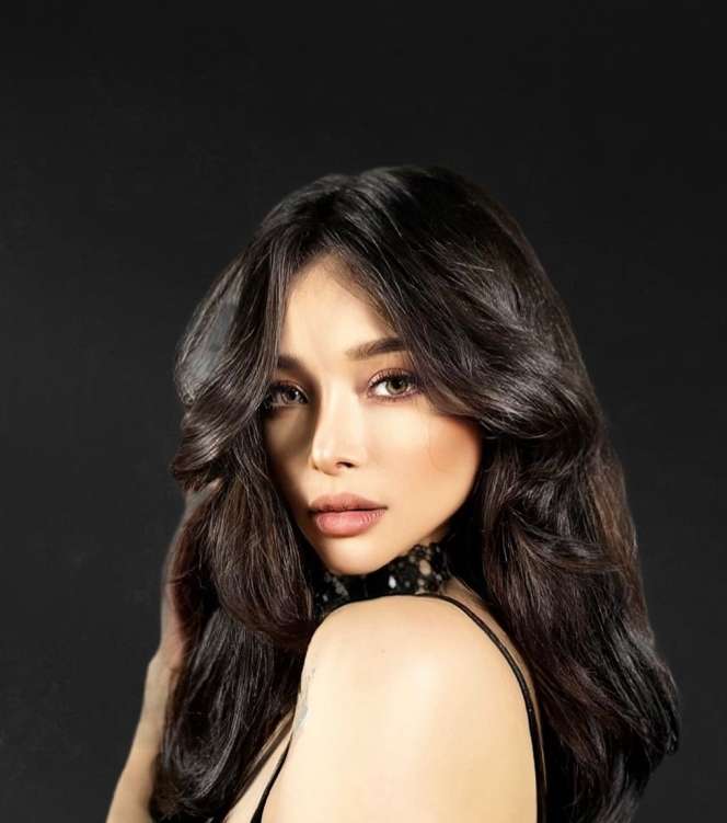 Dulu Pernah Jadi Bidan, Potret DJ Selvira yang Disebut 'Kembaran' Asmirandah