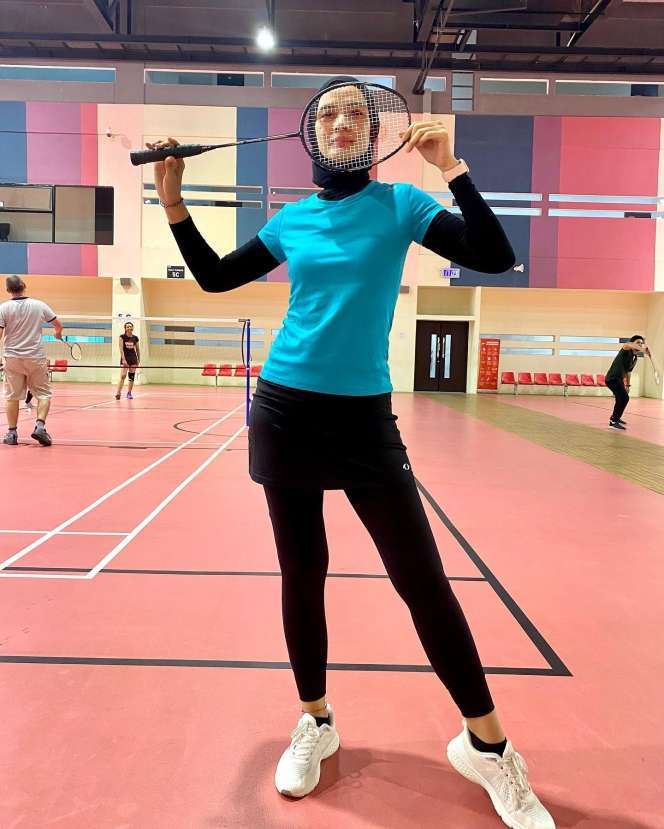 Potret Ade Maya Mantan Istri Ibnu Jamil yang Jarang Tersorot, Ternyata Atlet Voli Berprestasi!