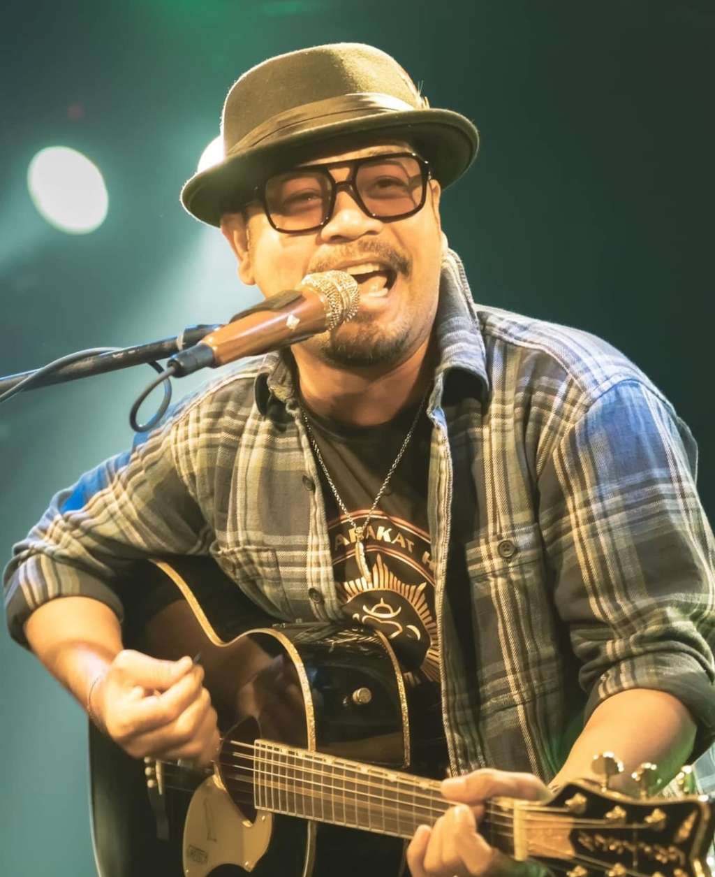 Potret Jun Bintang, Seniman Musik Asal Bali Sukses Konser 3 Kota di Jepang