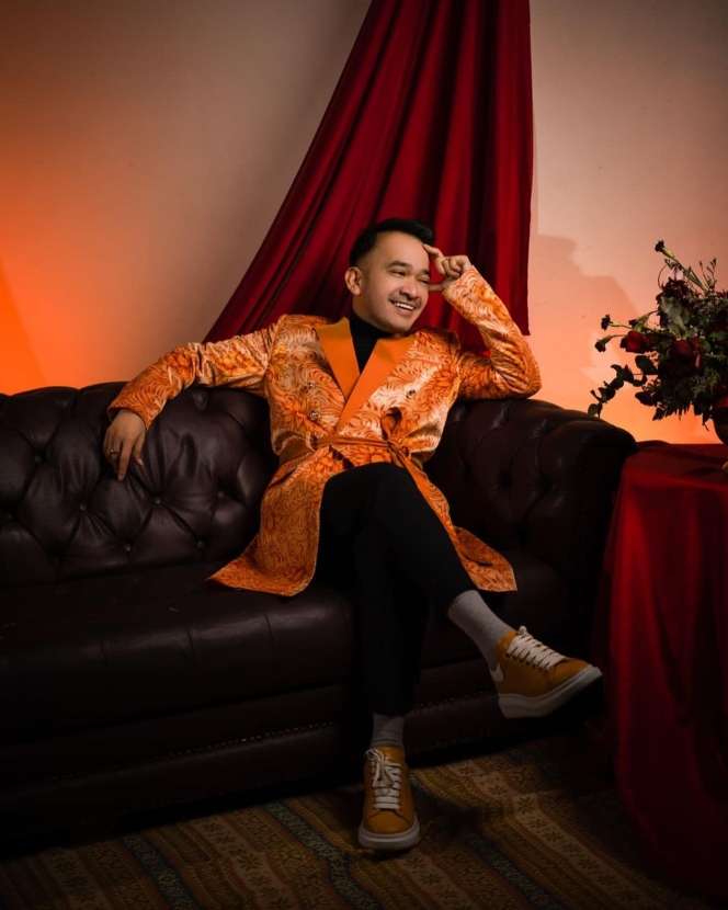 Artis Sultan Ini Dulunya Pernah Hidup Susah, Makan Sebungkus Mie Instan Hingga Jadi Cleaning Service, Kini Punya Rumah Puluhan Miliar!