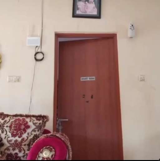 10 Potret Rumah Tessa Mariska, Artis Lawas yang Viral Nyanyi `Yu Brik My Hat Brik My Haf`, Jauh dari Mewah!