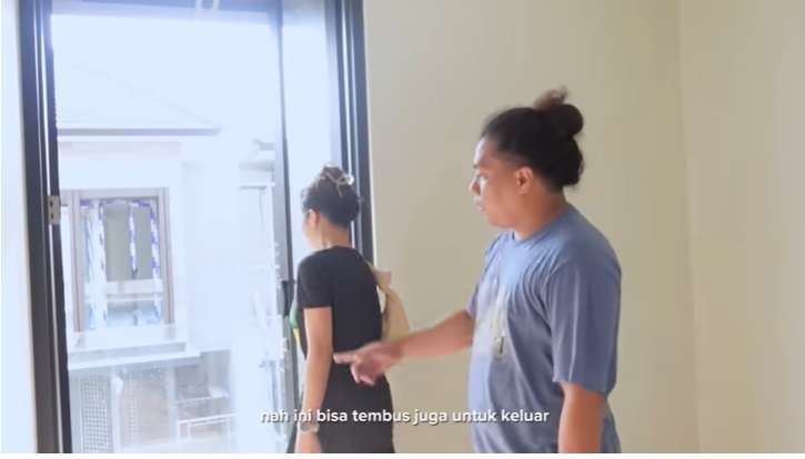 Potret Pembangunan Rumah Baru Indah Permatasari dan Arie Kriting, Desainnya Super Mewah, Siap Ditempati Dalam Waktu Dekat!