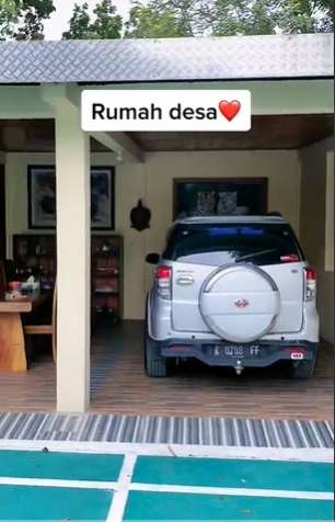 Viral Rumah Mewah Bak Istana Keraton di Kampung, Dikira Milik Pejabat Ternyata Kuli Bangunan, Ini Potretnya