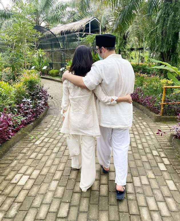 10 Potret Rumah Raline Shah di Kampung, Ada Kebun Binatang Pribadi, Netter: Ini Baru Keluarga Sultan!