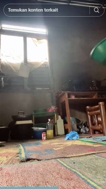 10 Potret Rumah Tiktoker Popo Barbie, Viral Video Syur dengan Patung, Kumuh Berantakan & Dinding Masih Batu Bata