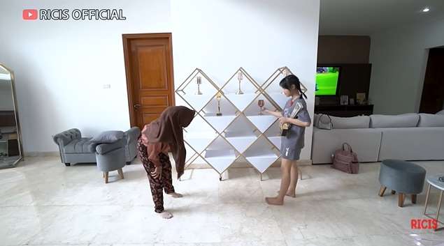 12 Adu Mewah Rumah Fuji VS Marsha Aruan, Kini Akrab Bak Bestie, Masih Tajir Sang Selebgram?
