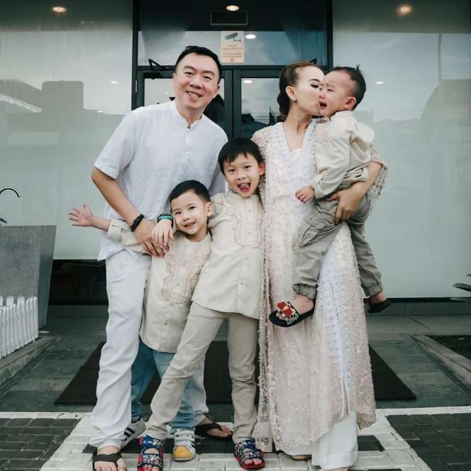 Jarang Muncul di TV, Potret Terbaru Winda Viska Pemeran Saschya Sitkom OB, Makin Body Goals 