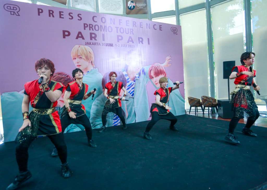 Buat Lagu Berbahasa Indonesia, Boyband Asal Jepang ini Bikin 'Heboh'