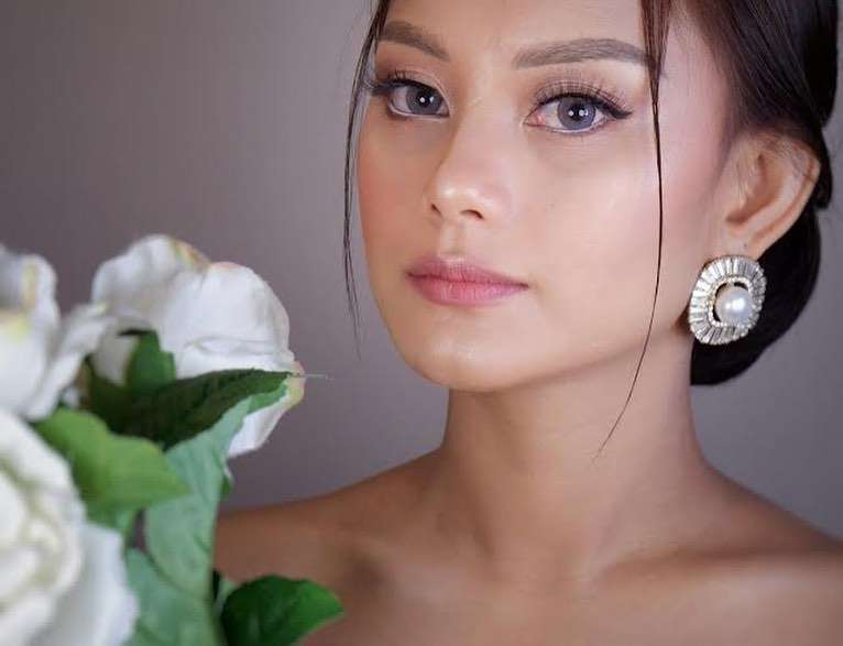 Ingat Pengemis Cantik Asal Filipina yang Fotonya Viral di Media Sosial? Begini Kabarnya Usai Terkenal!