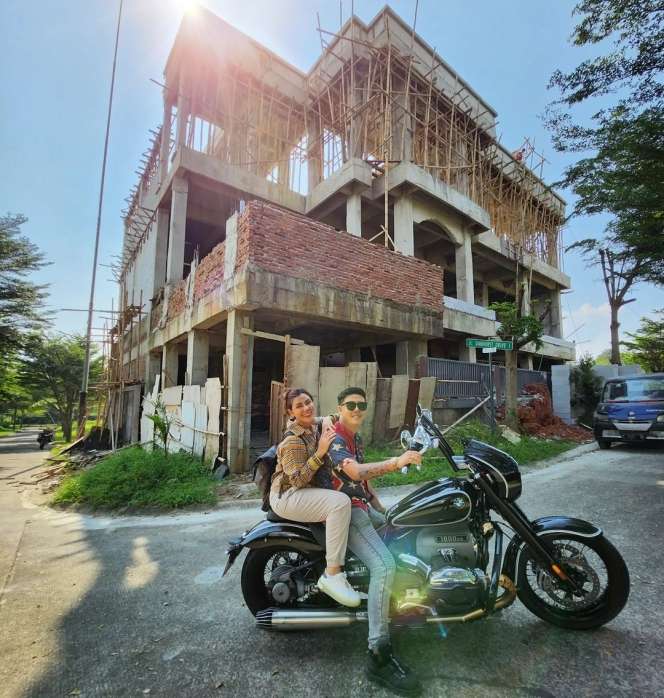 10 Potret Rumah Pablo Benua & Rey Utami, Diklaim Artis Terkaya di Indonesia Rp4,7 Triliun, Ngalahin Raffi Ahmad!