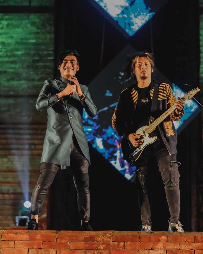 Vokalis Band Ternama Ini Dulu Pernah Hidup di Jalanan Hingga Tak Makan Nasi Dua Hari, Kini Sukses Gelar Konser di Luar Negeri!