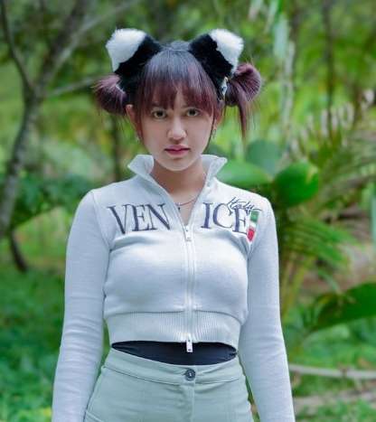 10 Adu Gaya Happy Asmara VS Bella Bonita, Pacar Baru Denny Caknan, Ternyata Bukan Orang Sembarangan!
