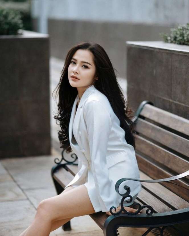 10 Adu Gaya Happy Asmara VS Bella Bonita, Pacar Baru Denny Caknan, Ternyata Bukan Orang Sembarangan!