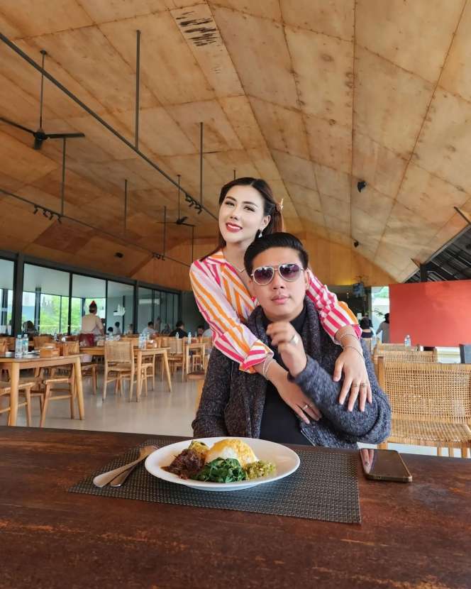 Sumber `Pabrik Duit` Pablo Benua dan Rey Utami yang Disebut Artis Terkaya Nomor Satu di Indonesia!