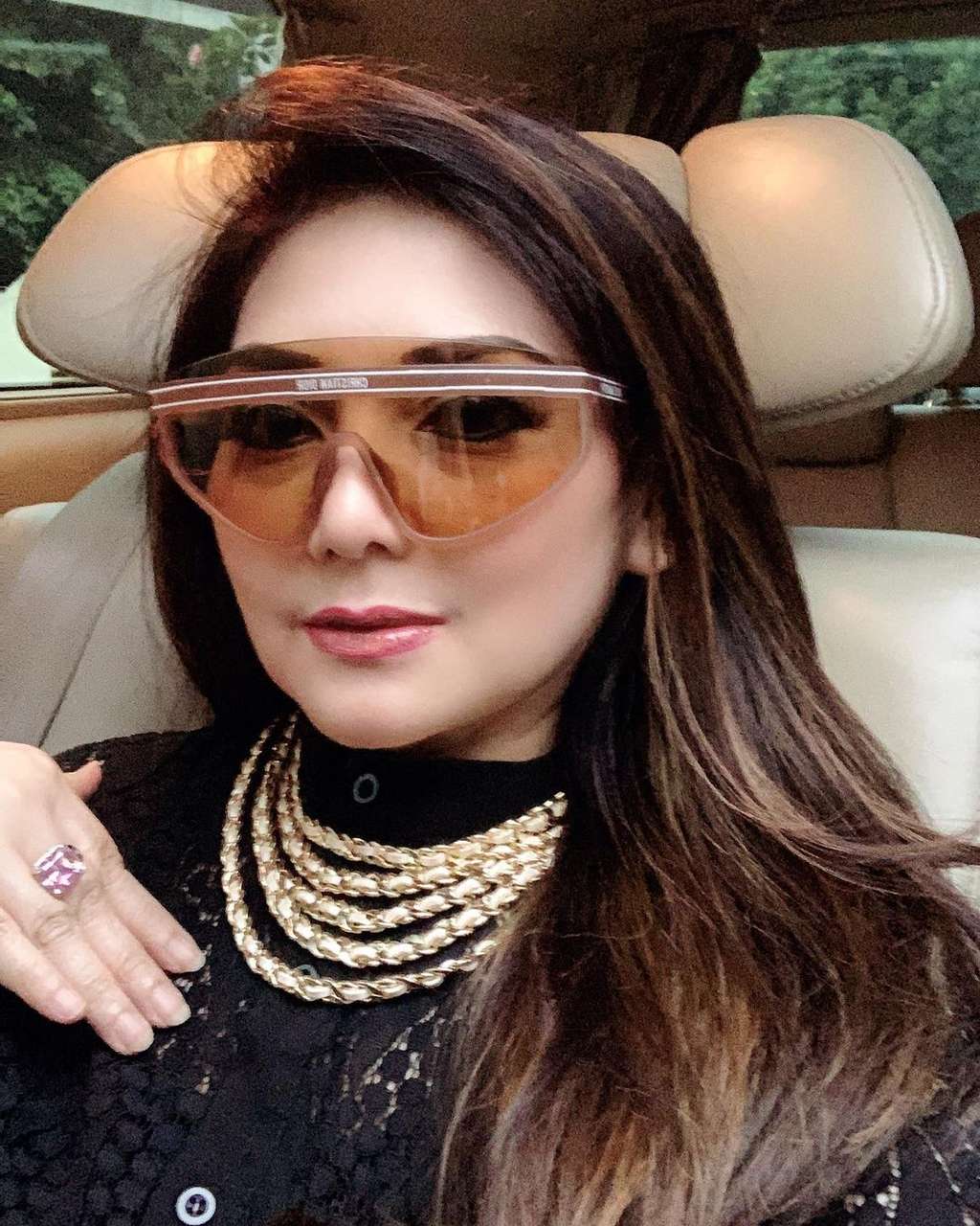 Sederet Artis yang Nikah Terpaut Usia Jauh hingga Berujung Cerai