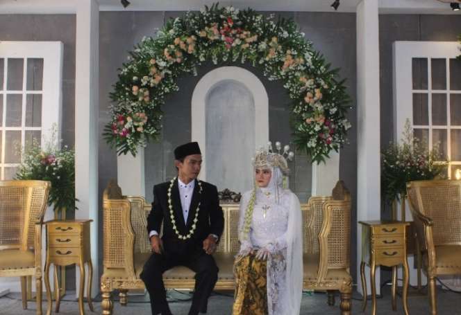 Jauh Diluar Ekspektasi, Pengantin Ini Kecewa Usai Lihat Hasil Foto Pernikahan, Akui Salah Pilih Fotografer!