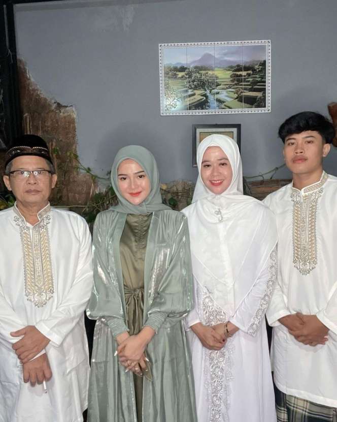 Jelang Nikah dengan Denny Caknan, Potret Bella Bonita Tampil Berhijab