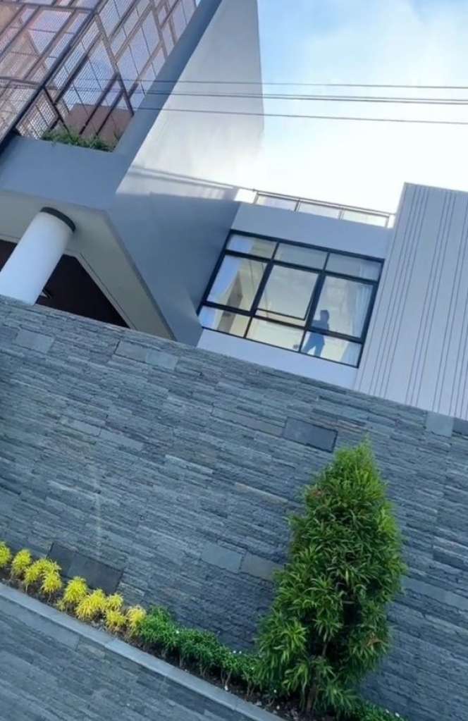 10 Adu Mewah Rumah Denny Caknan VS Happy Asmara, Ditinggal Nikah Mantan, Siapa Lebih Tajir Melintir?