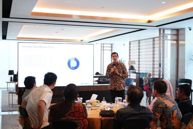 Potret Artis yang Tinggalkan Dunia Hiburan, Ada yang Jadi Tukang Giling Jagung