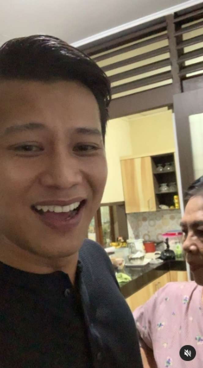 10 Potret Rumah Boris Bokir, Komedian yang Cerai Diduga Gegara Selingkuh, Ternyata Sederhana!