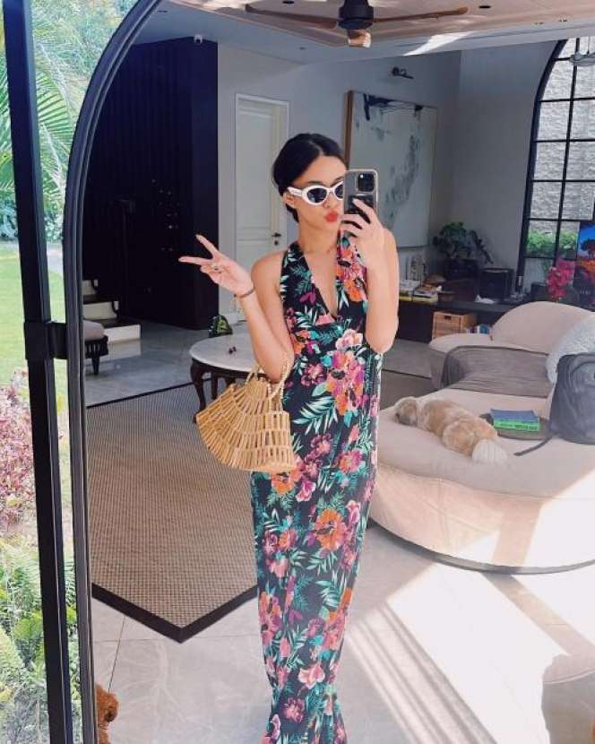 Potret Gaya Nana Mirdad Pamer Body Goals, ABG Auto Minder!