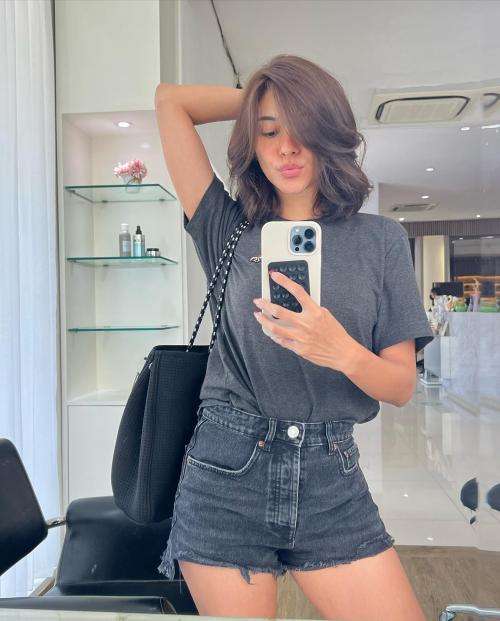 Potret Gaya Nana Mirdad Pamer Body Goals, ABG Auto Minder!