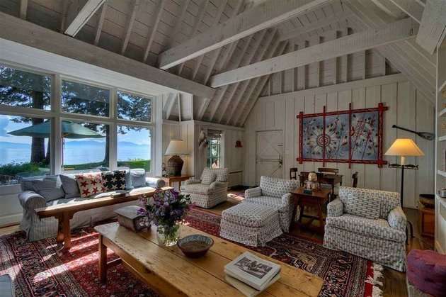 Potret Rumah Mewah CEO Facebook Mark Zuckerberg di California Seharga Rp800 Miliar